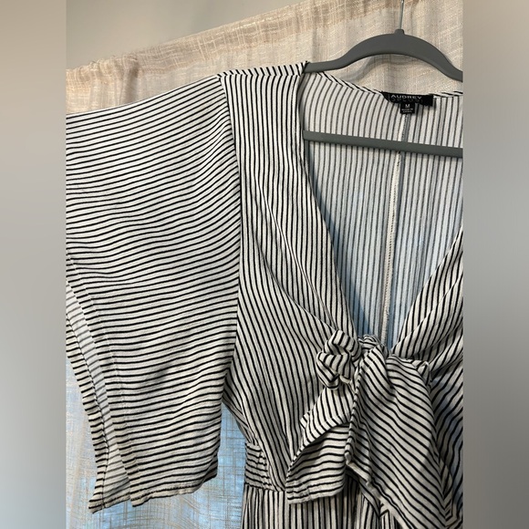 Audrey 3 Plus 1 Black and White Striped Jumpsuit with Cutout and Flared Sleeves. - Picture 7 of 16